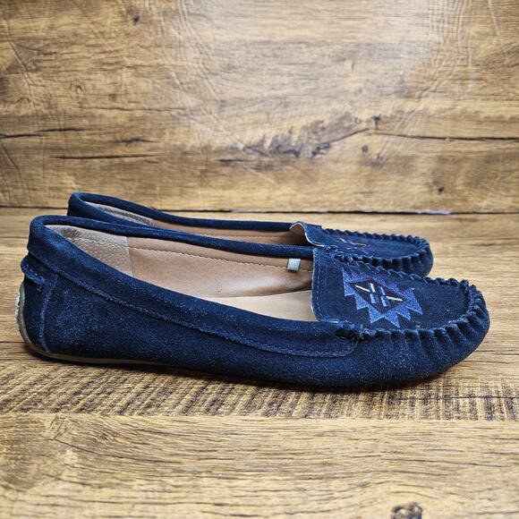 Lucky Brand Navy Embroidered leather loafer Flat Moccasin sz 6 M - Picture 1 of 9
